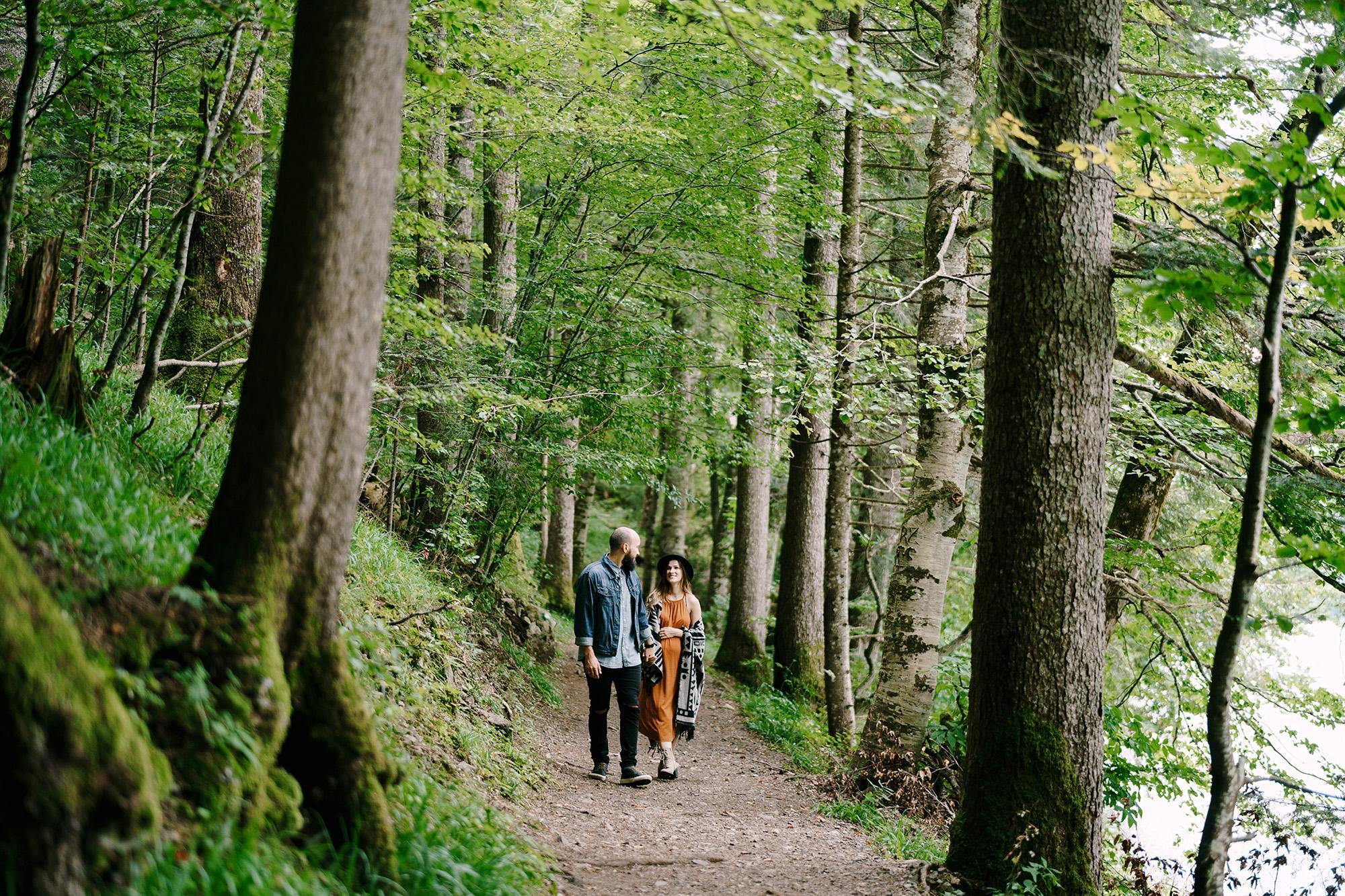 Drumeții ghidate prin împrejurimi